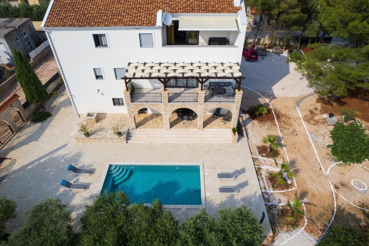 Villa Jalan Vrsi Exteriér fotografie