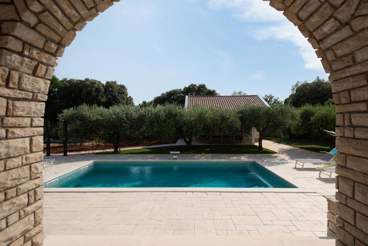 Villa Jalan Vrsi Exteriér fotografie