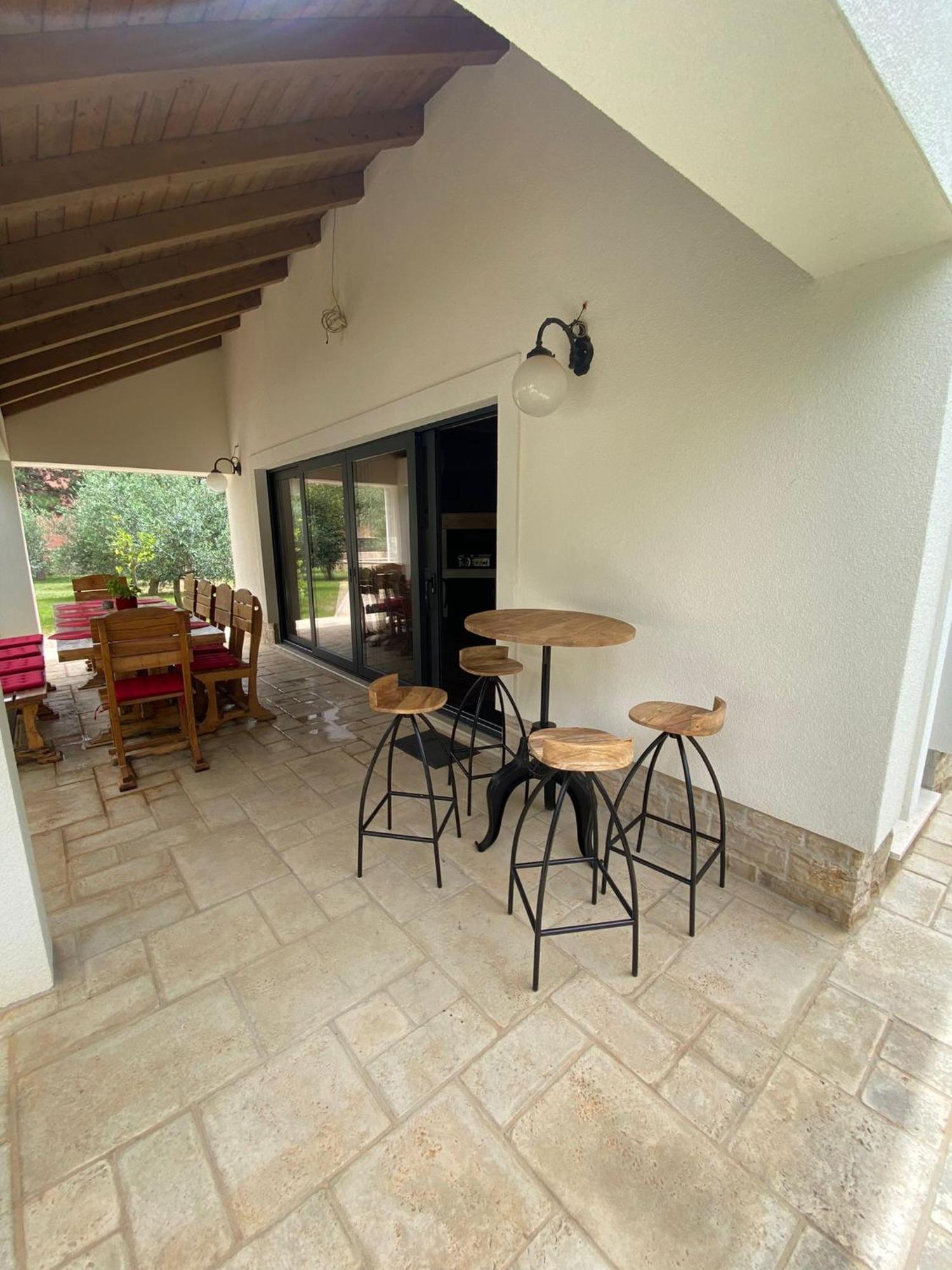Villa Jalan Vrsi Exteriér fotografie